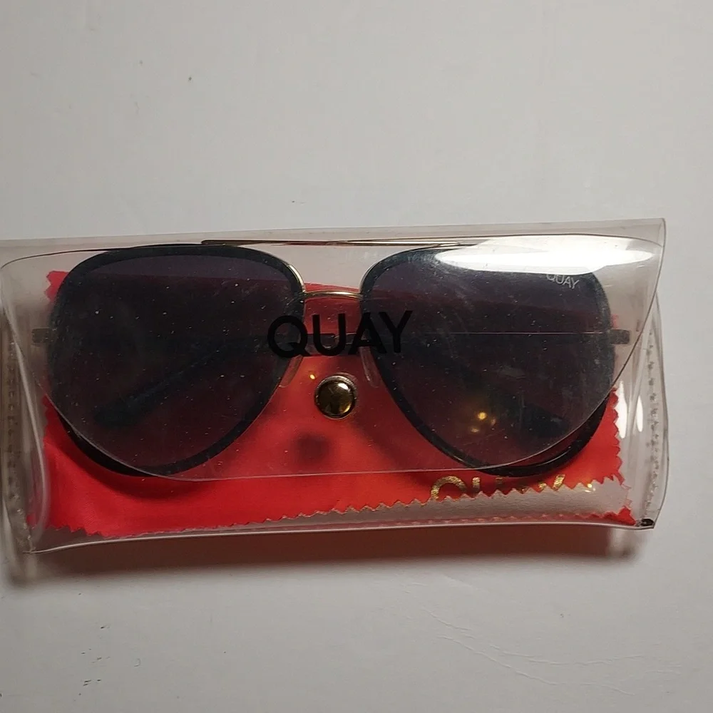 Quay Aviator Sunglasses Black And Gold All In